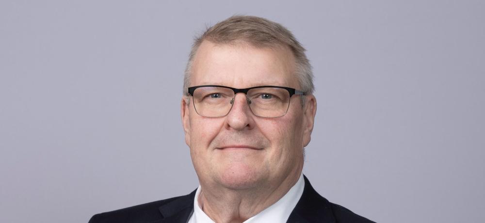 Minister Mats Perämaa